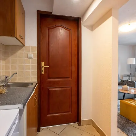 公寓 Negro I Peti W Centrum Apartzakop 扎科帕内