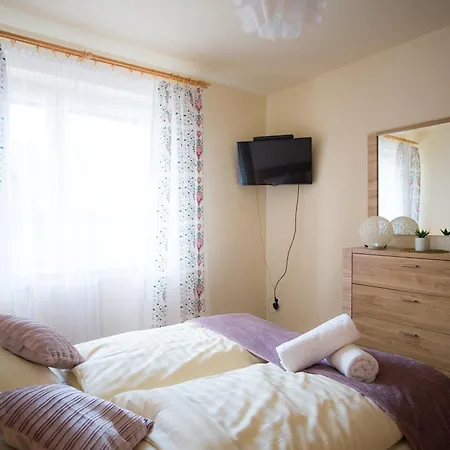 Negro I Peti W Centrum Apartzakop *